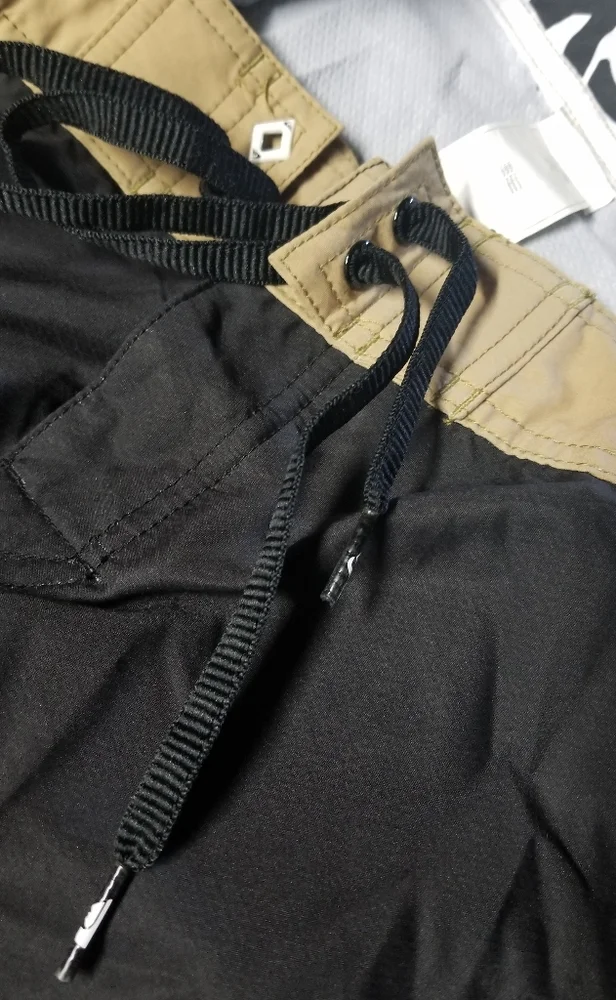 Quick silver Saints board‎ shorts